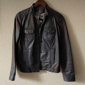 Stetson leather jacket size small in dark, coppered black/brown.